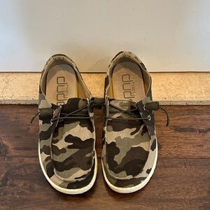 Hey Dude Kids Moccasins in Camo Black and Tan
